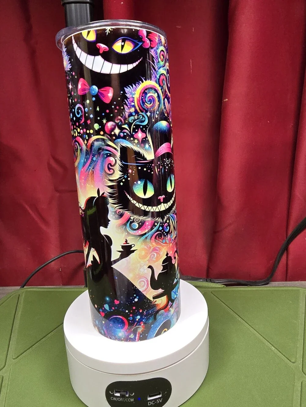 Alice In Wonderland Hogg Brand Tumbler 25oz